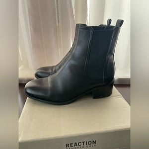 Kenneth Cole leather ankle boots.
